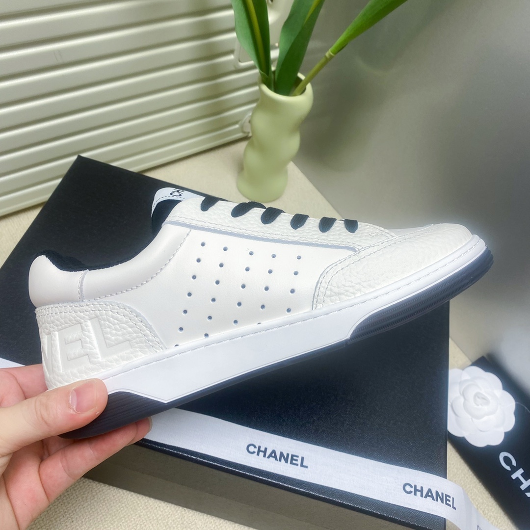 Women's high heels